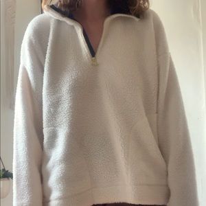 Pull over sherpa sweatshirt